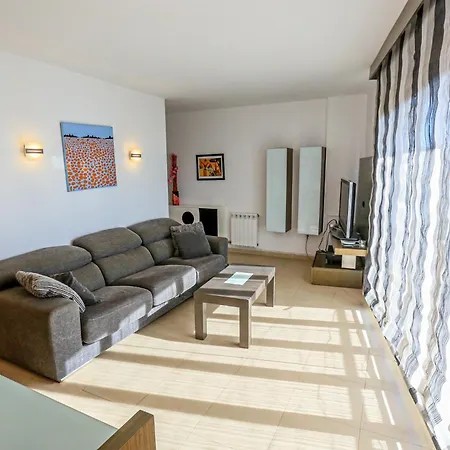Apartment Litoral Costa Dorada - La Salle Only Families Cambrils
