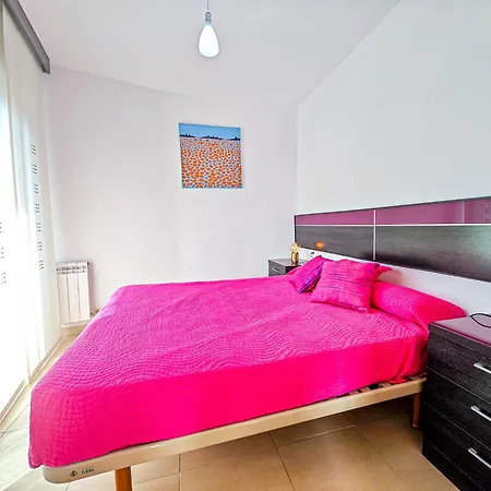 Litoral Costa Dorada - La Salle Only Families Apartment Cambrils
