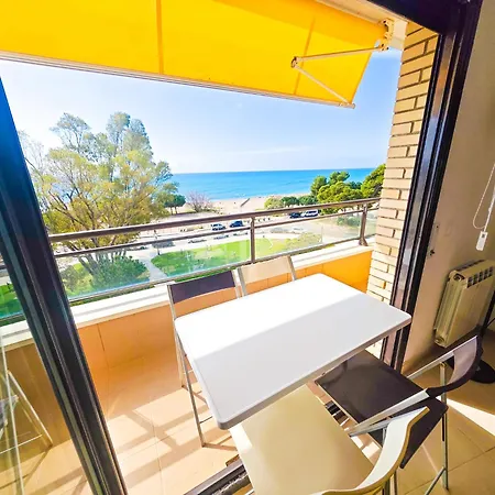Litoral Costa Dorada - La Salle Only Families شقة *