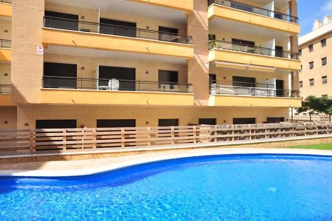 Litoral Costa Dorada - La Salle Only Families Apartment