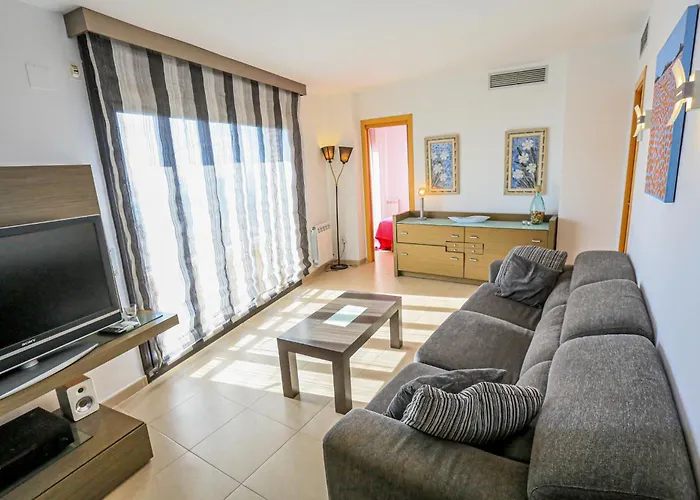 Litoral Costa Dorada - La Salle Only Families Apartment Cambrils