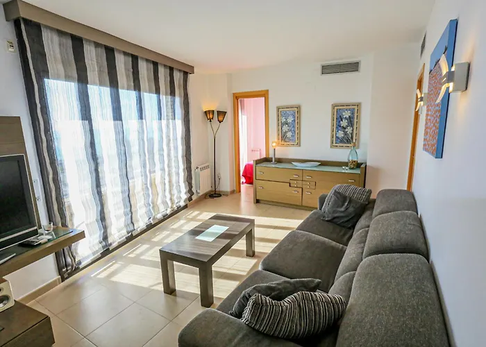 Apartment Litoral Costa Dorada - La Salle Only Families *
