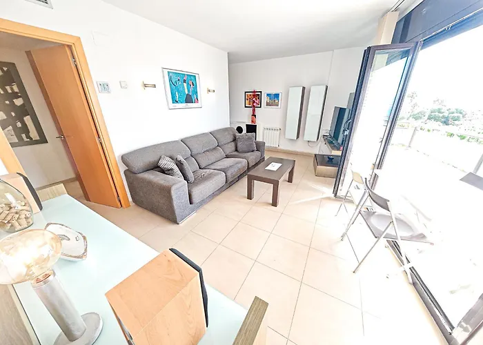 Apartment Litoral Costa Dorada - La Salle Only Families Cambrils